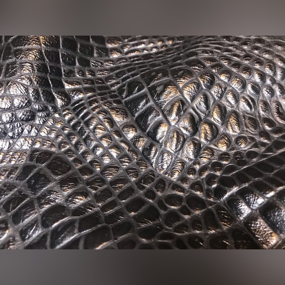 KurtMen design Black Rhinestone Skull textured Handbag Purse Halloween Luxury - Picture 9 of 15